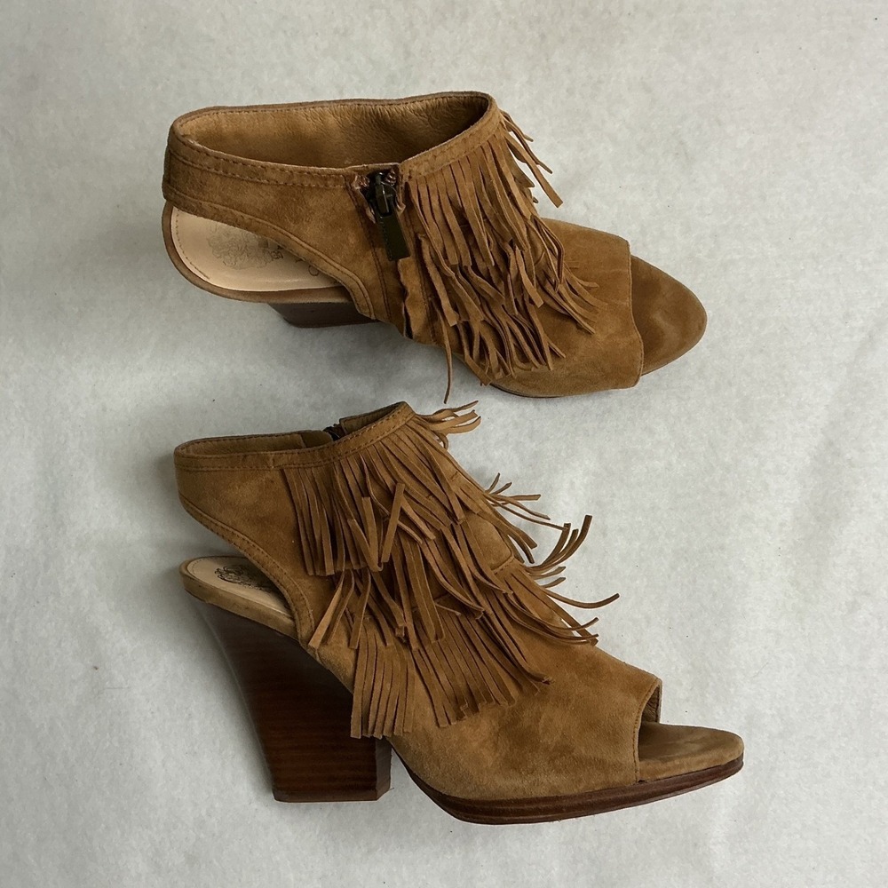 Vince Camuto Womens 9.5M Tan Suede Fringe Open Toe Wedge Ankle Booties